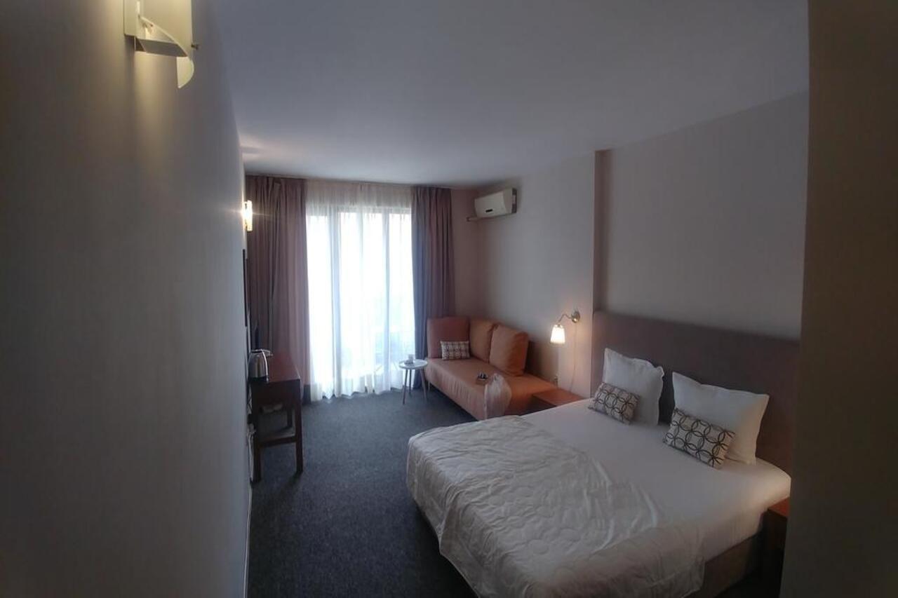 Family Hotel Muses 索佐波尔 外观 照片