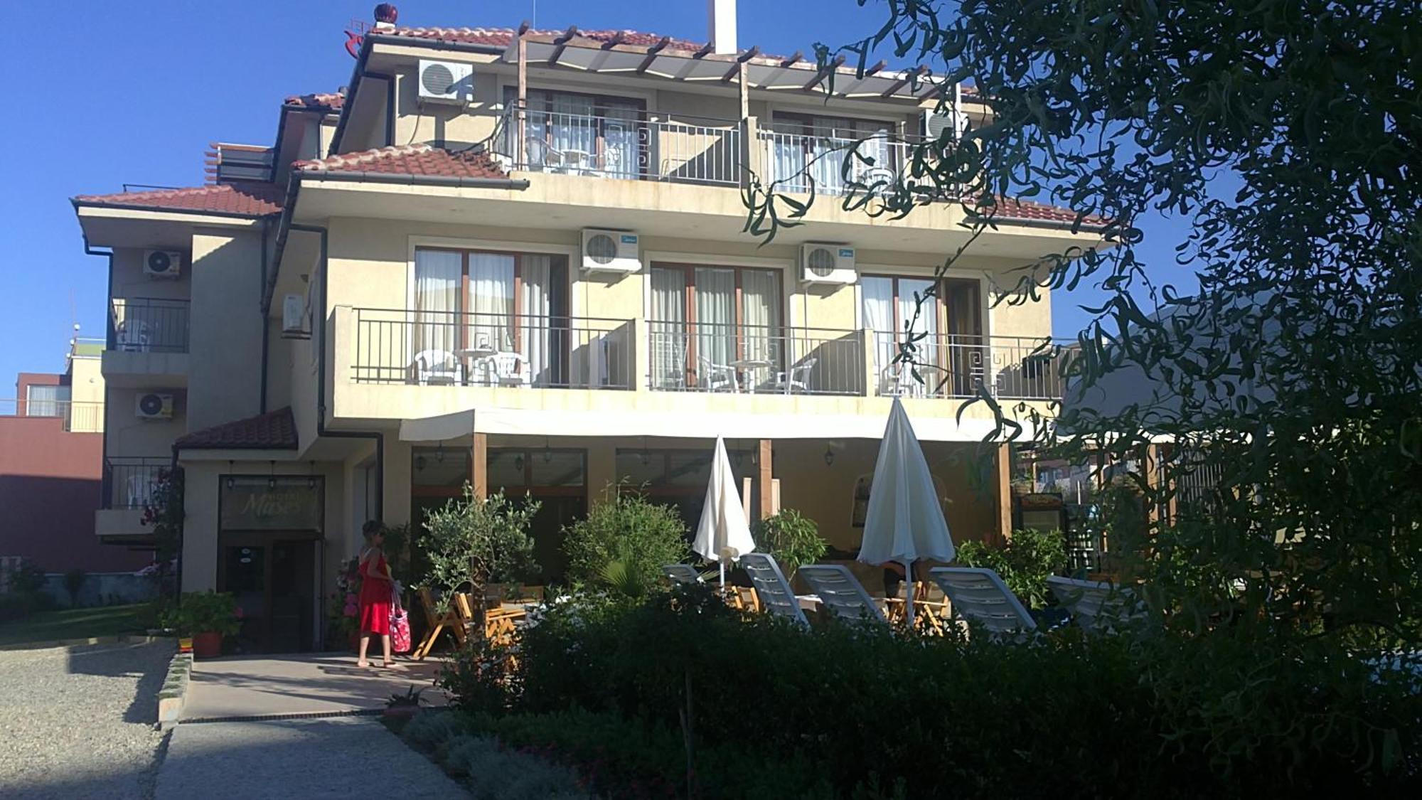 Family Hotel Muses 索佐波尔 外观 照片